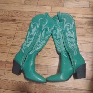 Emerald Green Heeled Boots for Women